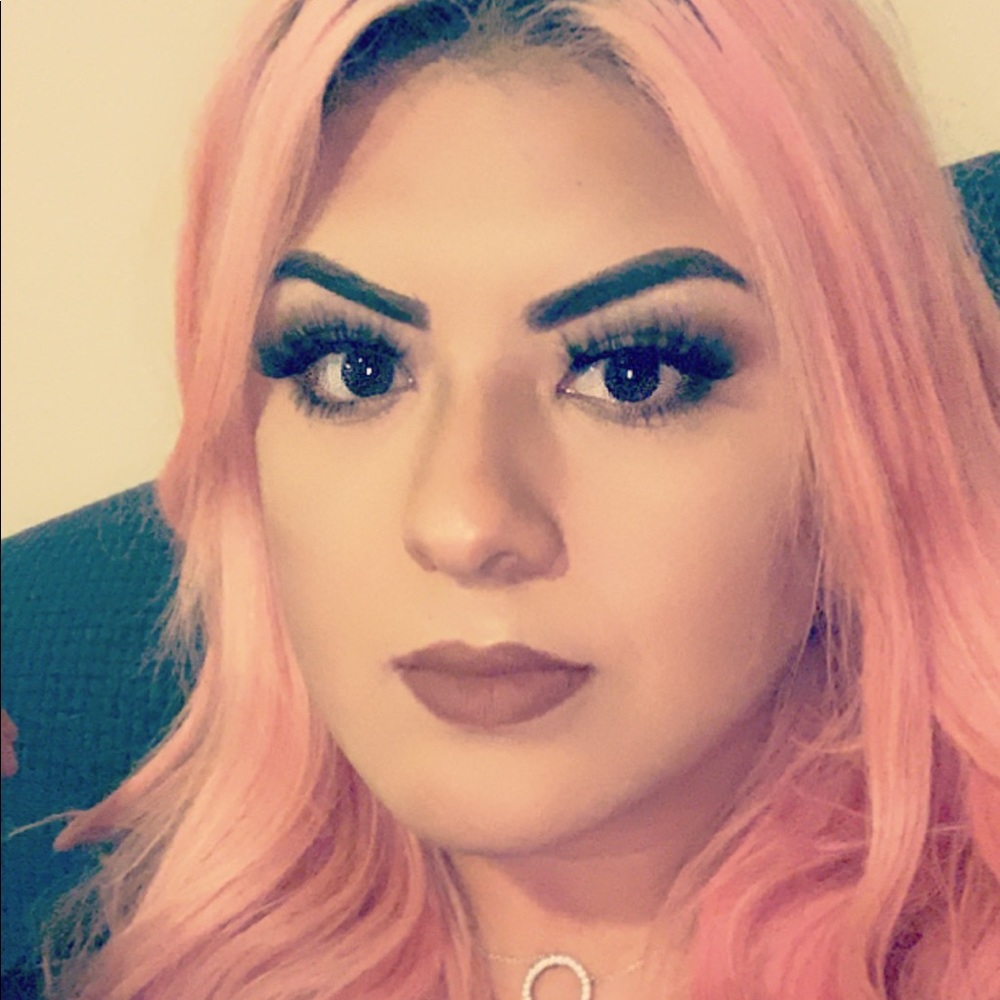 Meet your Posher, Gely